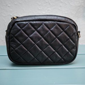Hobo Renny Crossbody- Black- NWOT- Quilted Soft Leather with Crossbody Strap